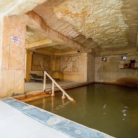 Hotell Hierapark Thermal & 5*