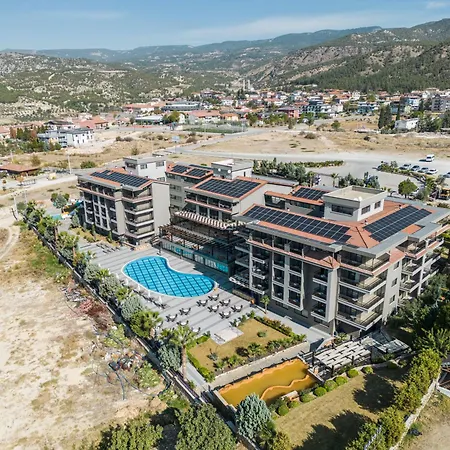 Отель Hierapark Thermal & 5*
