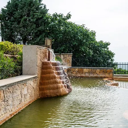 فندق هيرابارك ثيرمال آند سبا 5*