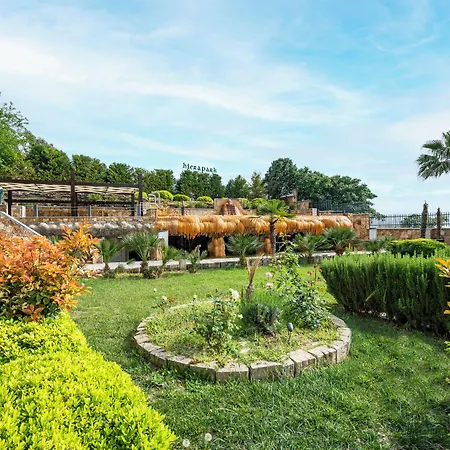 Hierapark Thermal & Pamukkale